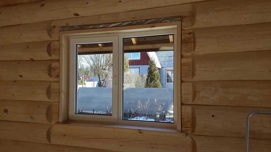 Устанавливаем пластиковые окна в деревянном доме своими руками